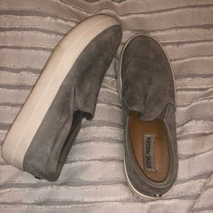 Steve Madden gills platform sneaker